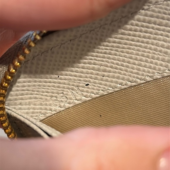 Prada Milano All Around Zip Long Wallet with authenticity - Picture 11 of 14